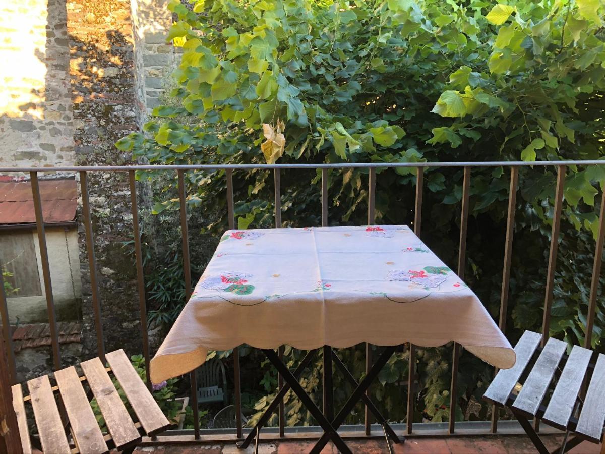 Appartamento Barga Lucca Centro Storico Con giardino Esterno foto