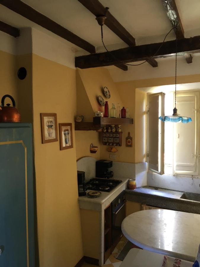 Appartamento Barga Lucca Centro Storico Con giardino Esterno foto