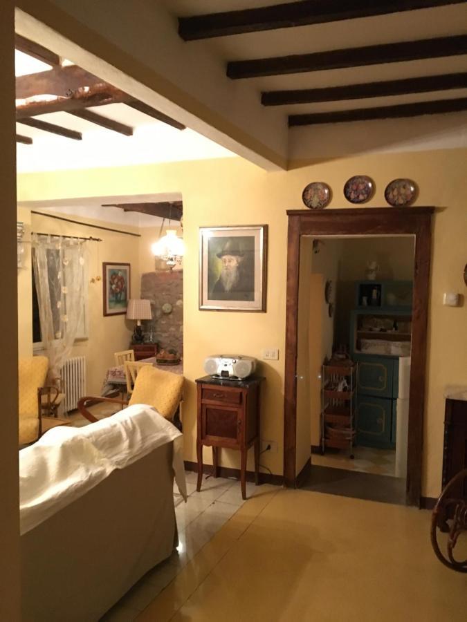 Appartamento Barga Lucca Centro Storico Con giardino Esterno foto