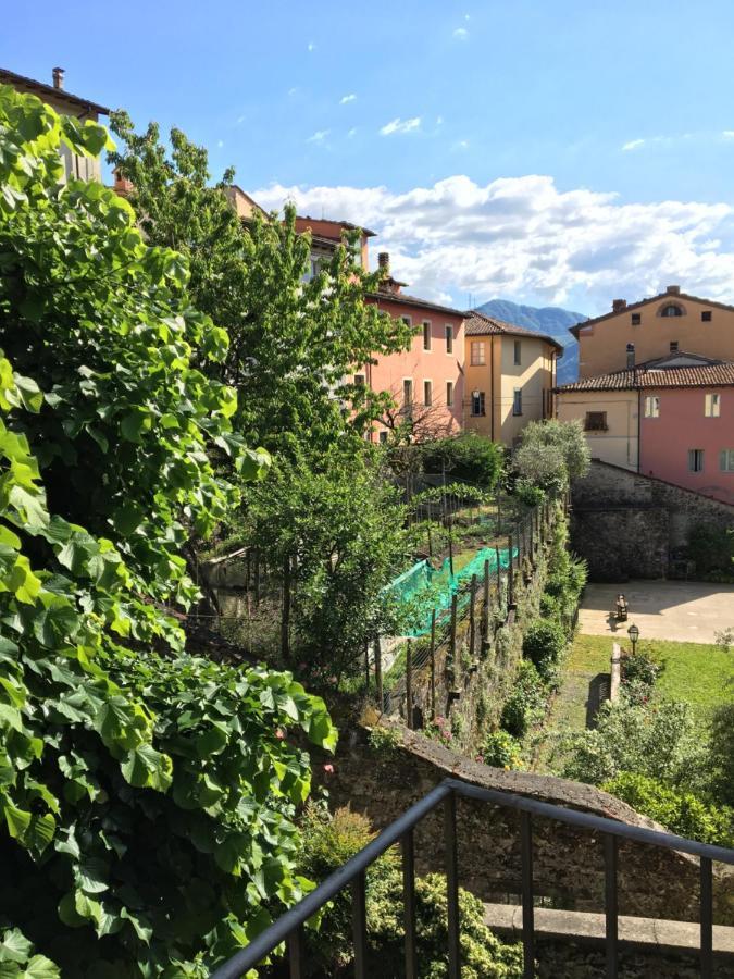 Appartamento Barga Lucca Centro Storico Con giardino Esterno foto